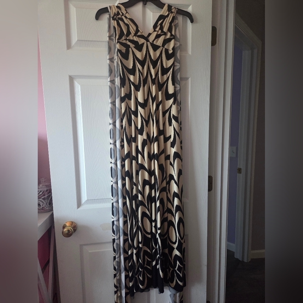 Elegant Black & Cream Patterned Multiway Dress Size S